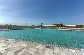 Community Pool and Bikes Hilton Head Family Condo